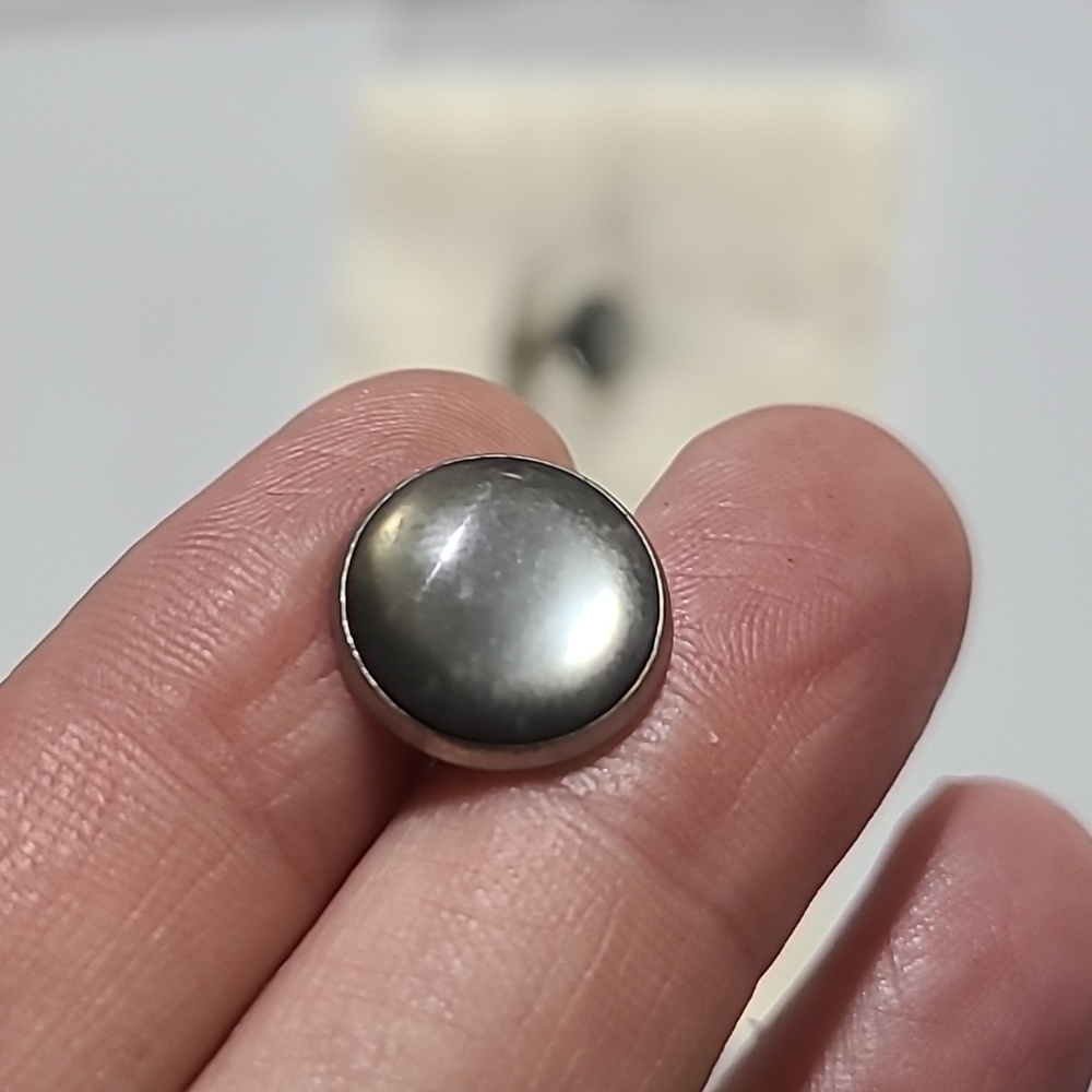 Cufflinks - Picture 2 of 2